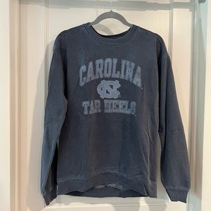UNC sweatshirt